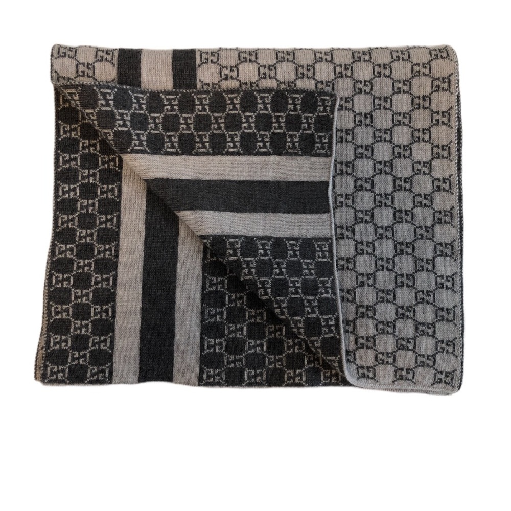 Authentic Gucci wool scarf